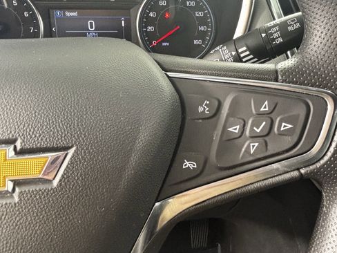 Used 2024 Chevrolet Equinox LS w/ LS Convenience Package image 7