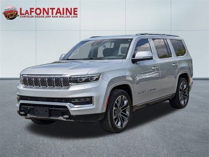 Used 2022 Jeep Grand Wagoneer Series III w/ Rear Seat Video Group 1