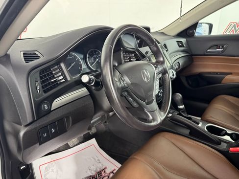 Used 2021 Acura ILX w/ Premium Package image 10