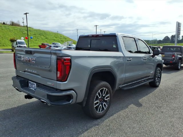 Used 2025 GMC Sierra 1500 AT4 w/ AT4 Premium Package AWD/4WD image 7