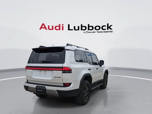 Used 2024 Lexus GX 550 AWD/4WD image 8