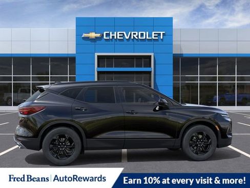 New 2026 Chevrolet Blazer LT w/ Midnight/Sport Edition image 5