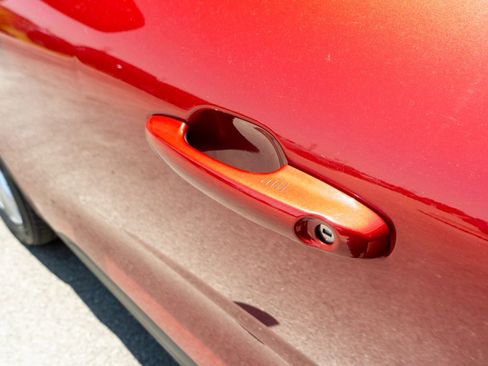 Used 2022 Ford Escape Titanium w/ Titanium Elite Package image 10