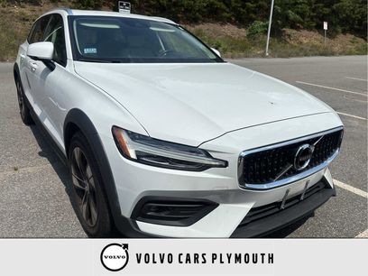 Used 2021 Volvo V60 T5 Cross Country
