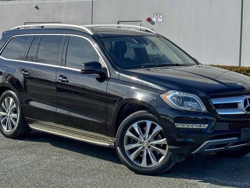 Used 2013 Mercedes-Benz GL 450 4MATIC w/ Premium 2 Pkg image 7