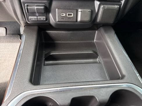 Used 2019 GMC Sierra 1500 SLT w/ SLT Premium Package AWD/4WD image 22