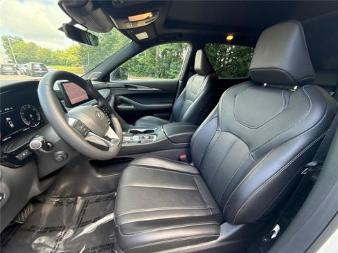 Used 2025 INFINITI QX60 Luxe w/ Black Edition AWD/4WD image 11