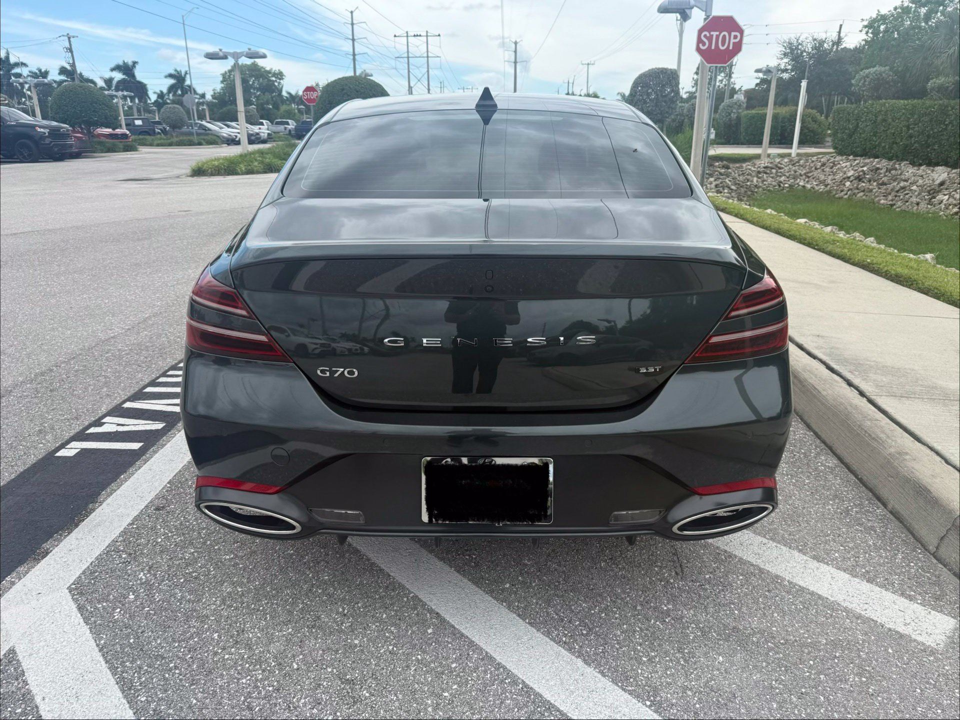 Used 2023 Genesis G70 3.3T w/ Sport Advanced Package RWD image 4