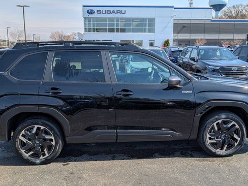 New 2026 Subaru Forester Premium image 2