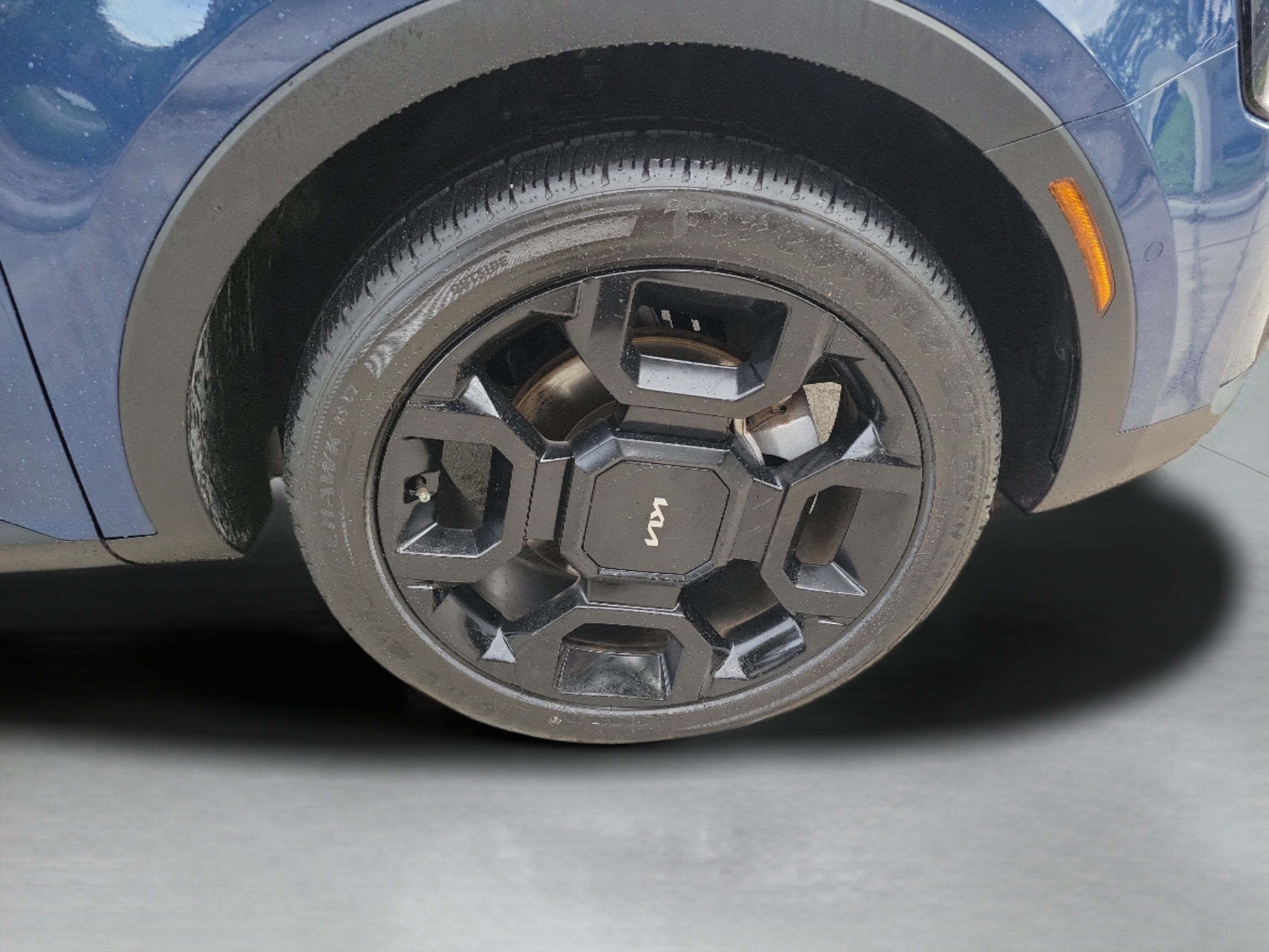 Certified 2024 Kia Sorento SX AWD/4WD image 30