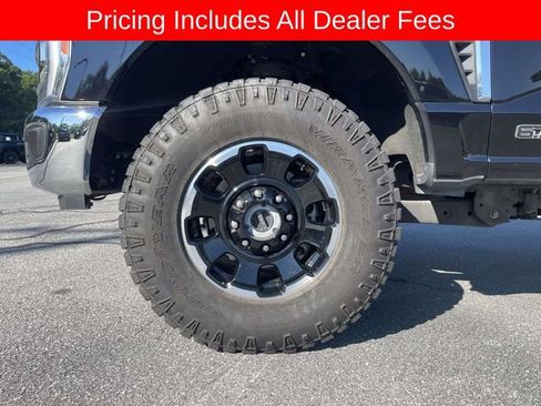 Used 2023 Ford F350 Lariat AWD/4WD image 9