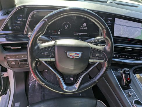 Used 2022 Cadillac Escalade ESV Sport w/ Touring Package AWD/4WD image 17