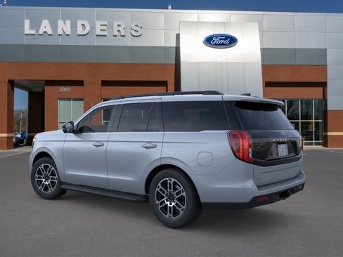 New 2026 Ford Expedition Active AWD/4WD image 4