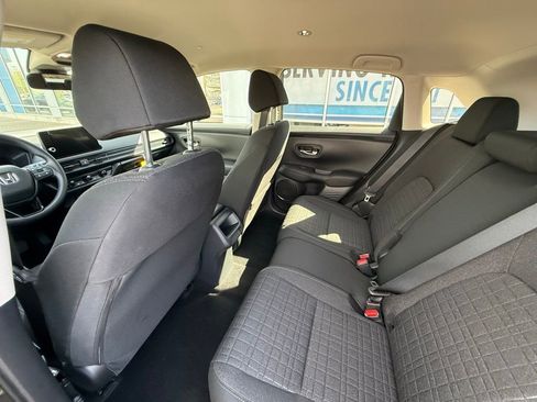New 2026 Honda HR-V LX image 26