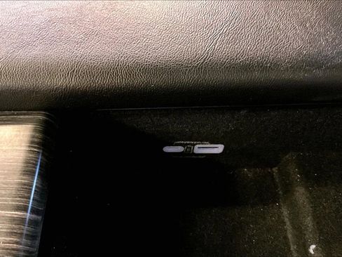 Used 2024 Jeep Wagoneer Series II w/ Flexible Seating Group RWD image 15
