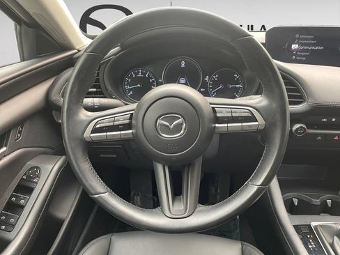 Used 2023 MAZDA MAZDA3 s FWD image 11
