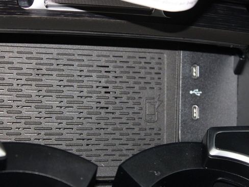 Used 2026 Mercedes-Benz GLS 450 4MATIC image 30