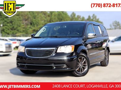 Used 2016 Chrysler Town & Country Touring