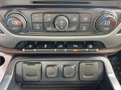 Used 2015 GMC Sierra 1500 SLT RWD image 18