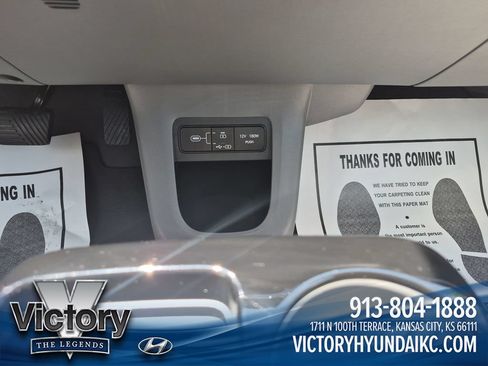 Used 2025 Hyundai Ioniq 5 SE RWD image 18