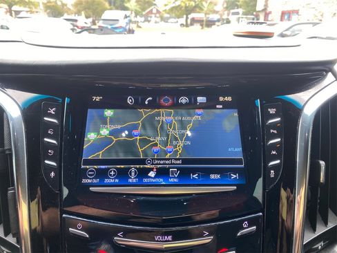 Used 2016 Cadillac Escalade ESV Platinum image 36