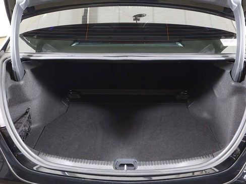 Used 2024 Mercedes-Benz C 300 Sedan image 19