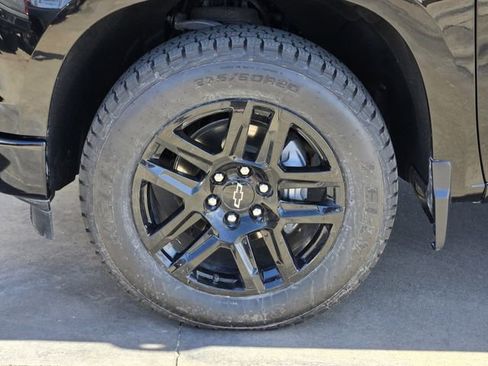 Used 2023 Chevrolet Silverado 1500 RST image 10