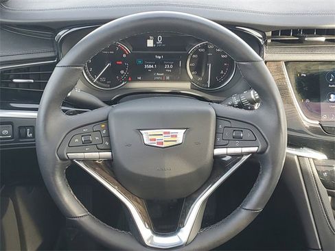 Certified 2024 Cadillac XT6 Premium Luxury w/ LPO, Floor Liner Package image 15