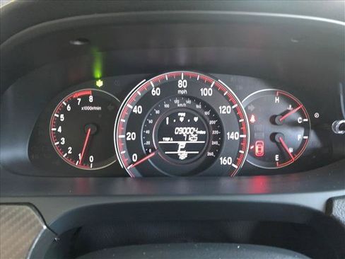 Used 2017 Honda Accord Sport image 10