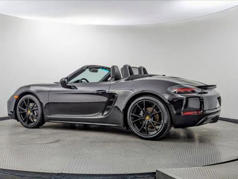 Used 2019 Porsche 718 Boxster image 7