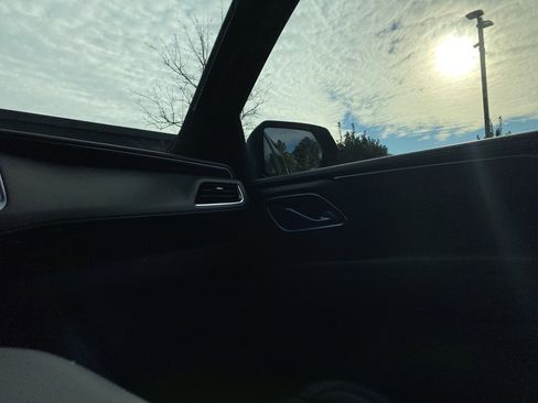 Used 2021 Chevrolet Tahoe Z71 w/ Z71 Signature Package image 56