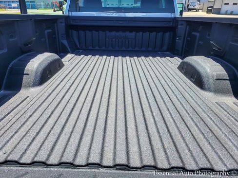 New 2025 GMC Sierra 2500 SLE w/ SLE Convenience Package image 14