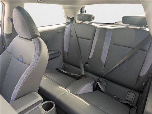 Certified 2025 MINI Cooper S image 16