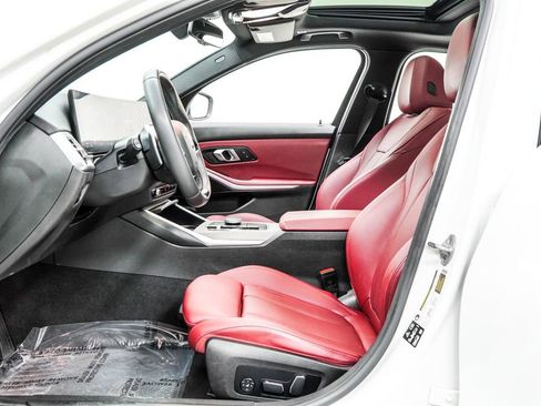 Used 2025 BMW 330i xDrive 330i xDrive image 14