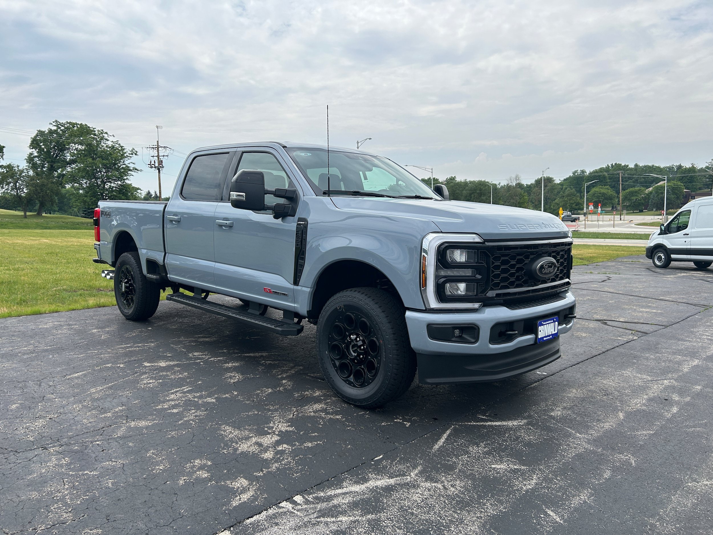 New 2026 Ford F350 Lariat w/ Black Appearance Package AWD/4WD image 3