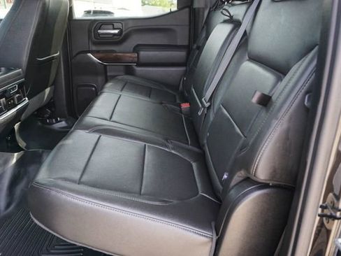 Used 2019 GMC Sierra 1500 SLT w/ SLT Premium Plus Package AWD/4WD image 21