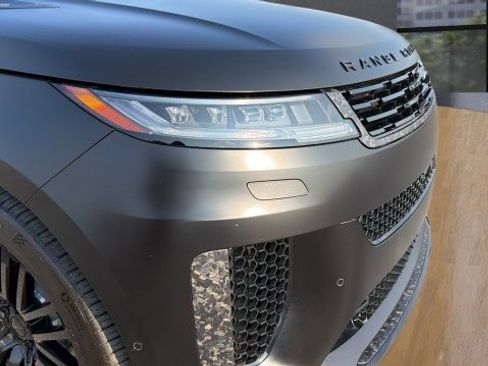 New 2026 Land Rover Range Rover Sport SV image 19