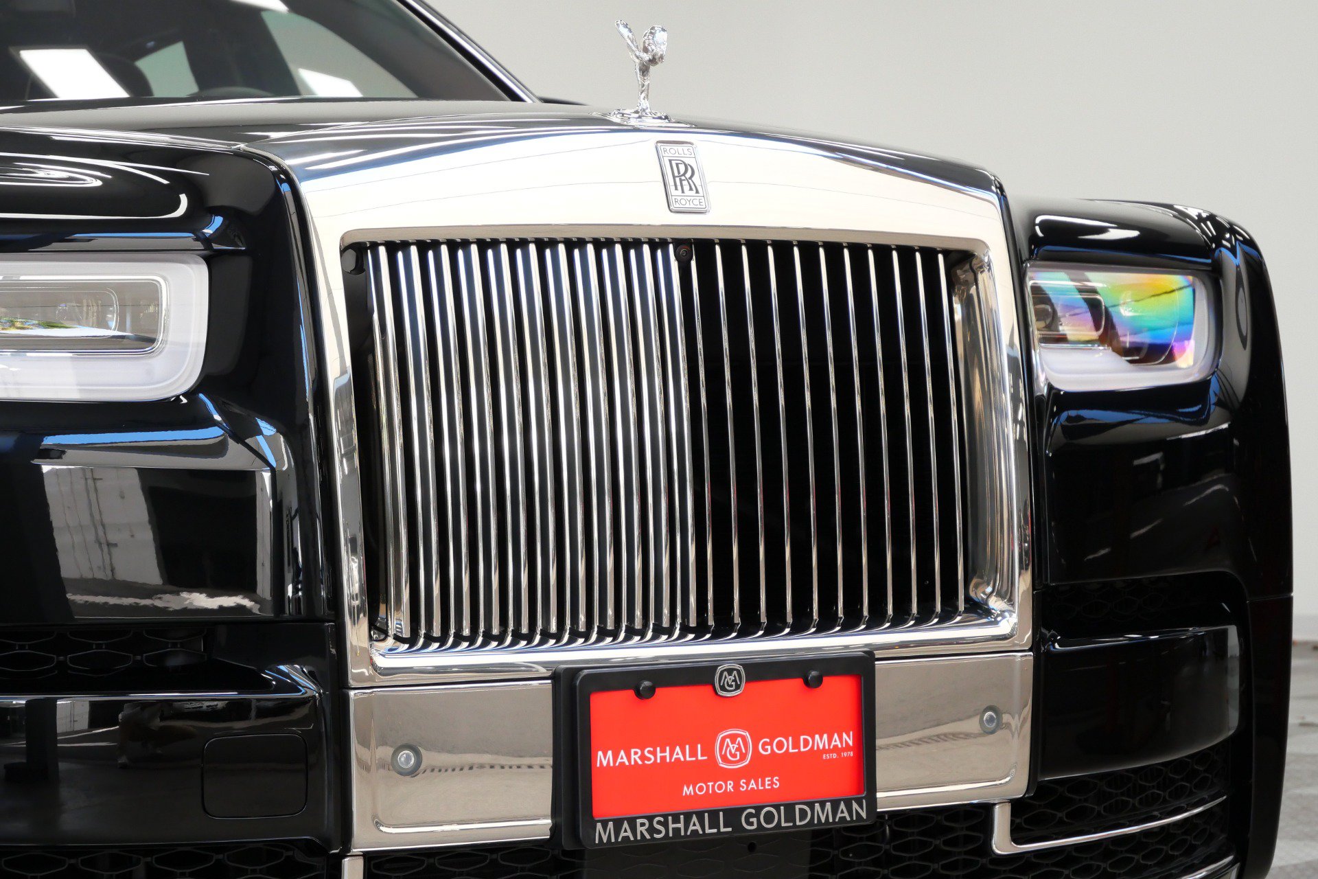 Used 2019 Rolls-Royce Phantom Sedan RWD image 48