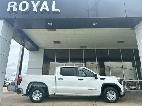 Used 2024 GMC Sierra 1500 Pro w/ Pro Value Package AWD/4WD image 1