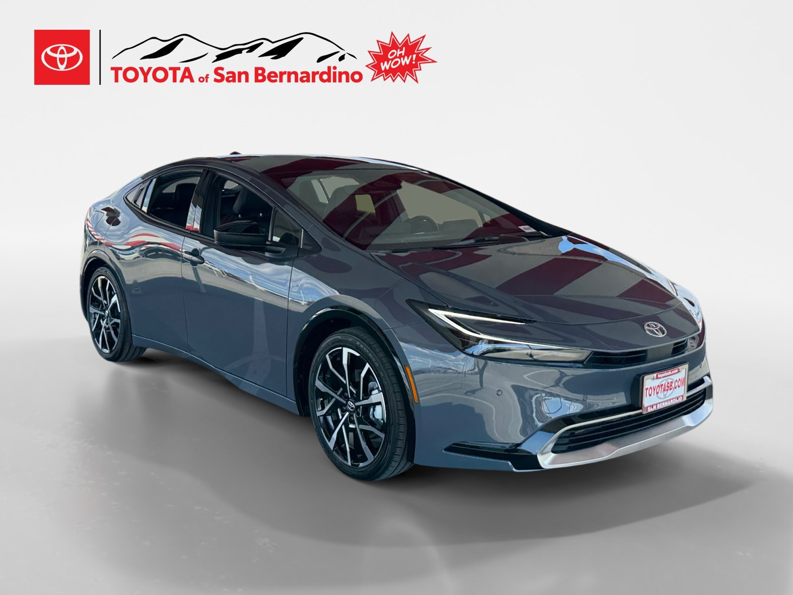 New 2027 Toyota Prius Plug-In Hybrid FWD image 7