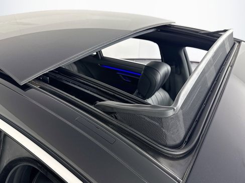 Certified 2022 Mercedes-Benz S 500 4MATIC image 23