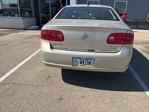 Used 2008 Buick Lucerne CXL w/ Luxury Package image 3
