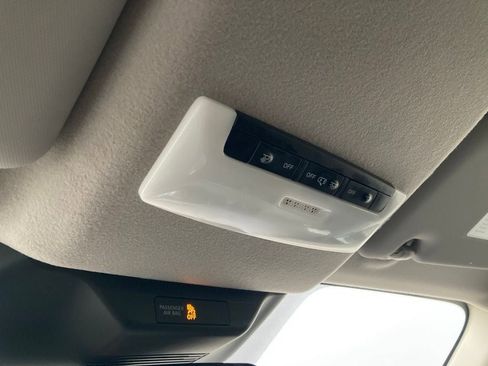 Used 2025 Nissan Kicks S FWD image 26