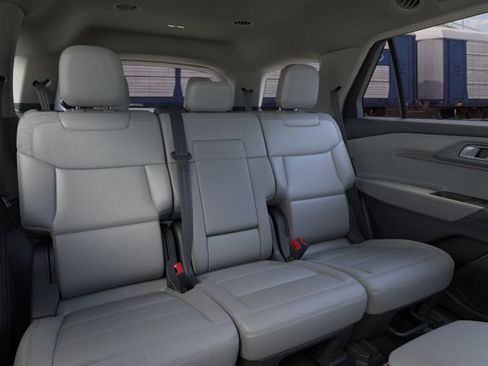 New 2026 Ford Explorer Active RWD image 11