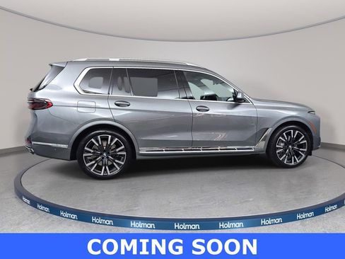 Used 2024 BMW X7 xDrive40i image 5