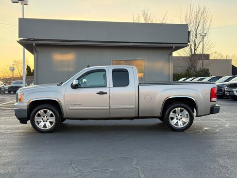 Used 2008 GMC Sierra 1500 SLE w/ Pro Grade Edition image 6