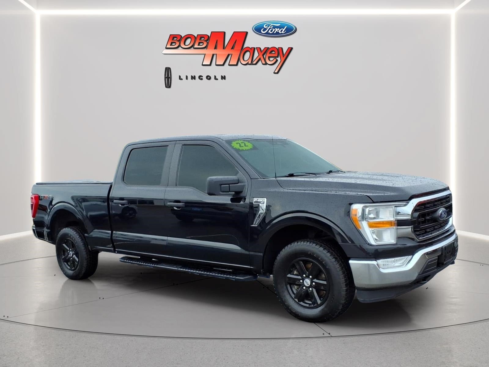 Used 2022 Ford F150 XLT w/ Trailer Tow Package AWD/4WD image 3
