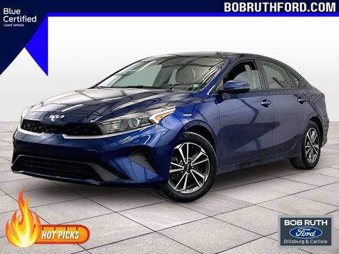 Used 2023 Kia Forte LXS w/ LXS Technology Package FWD image 1