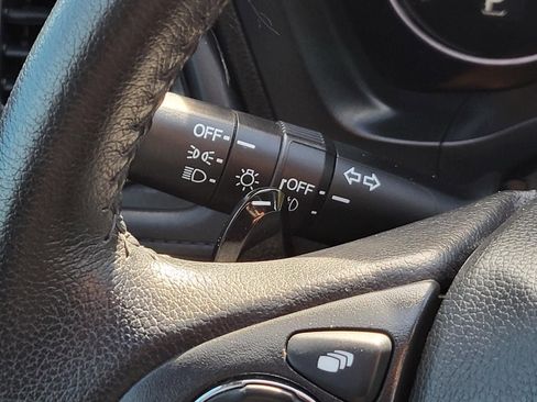 Used 2022 Honda HR-V Sport image 33