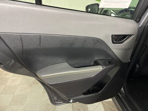 Used 2025 Subaru Crosstrek 2.5i Sport w/ Crosstrek Mirror Package AWD/4WD image 25